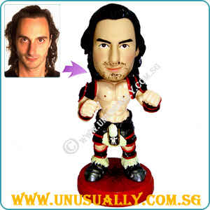 Customized 3D Caricature Hunky Figurine